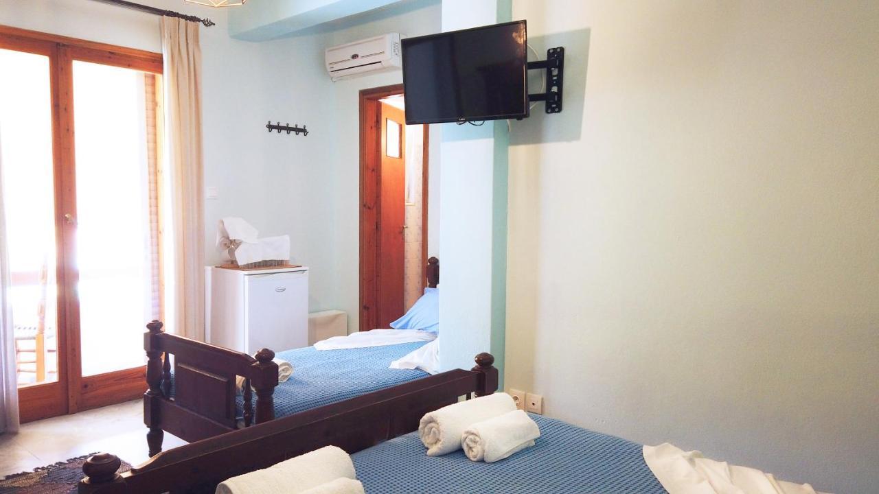 Fistiki Rooms Agia Marina  Екстер'єр фото