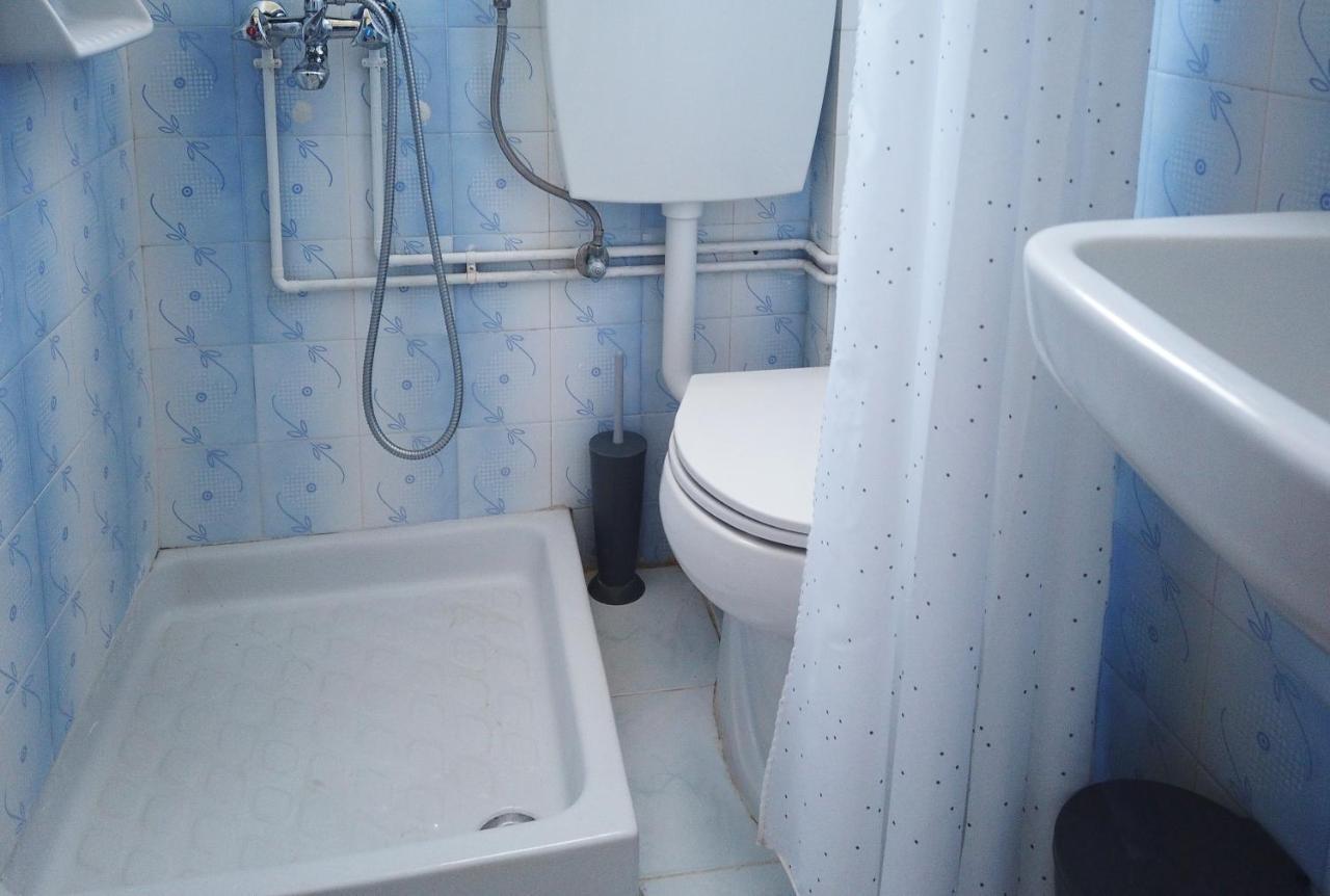 Fistiki Rooms Agia Marina  Екстер'єр фото